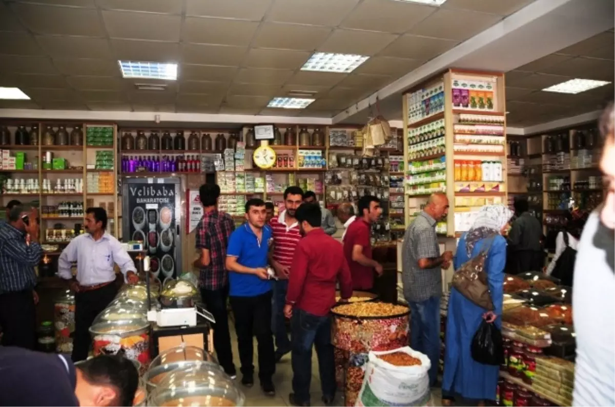 Baharatçılarda Bayram Bereketi