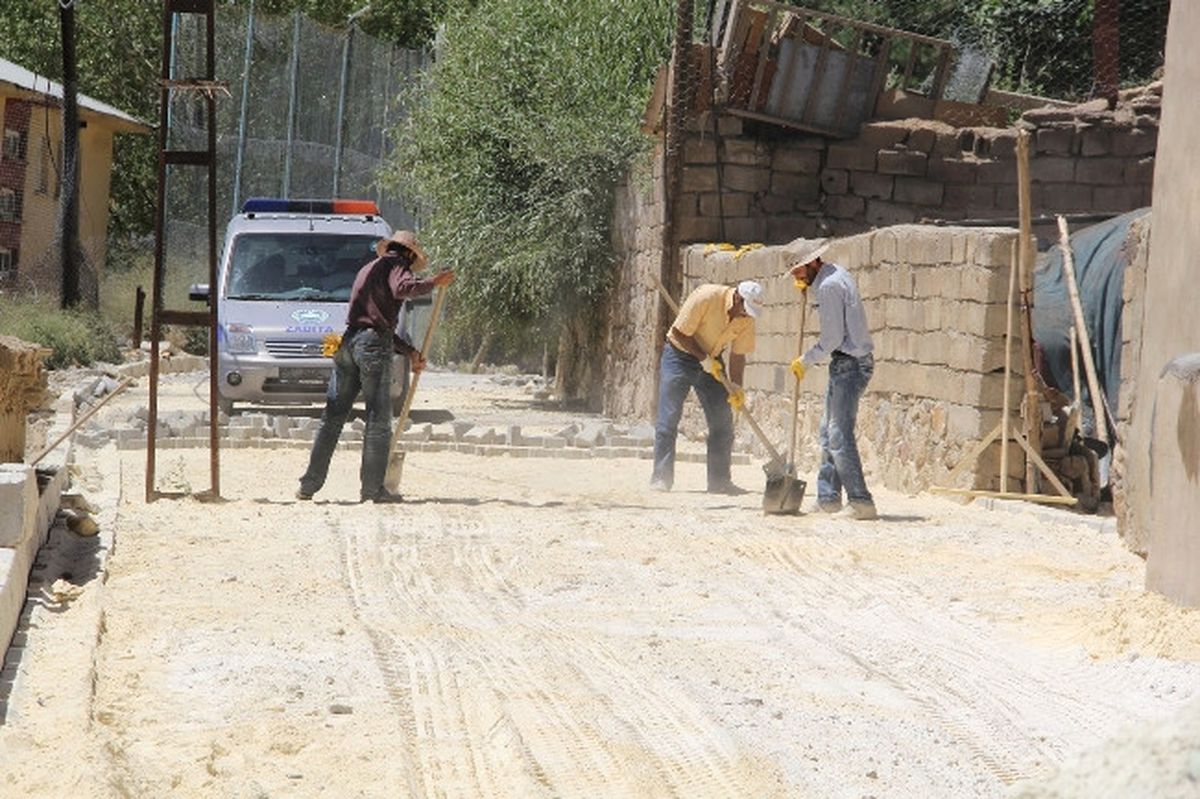 Başkale Belediyesi\'nden Parke Çalışması
