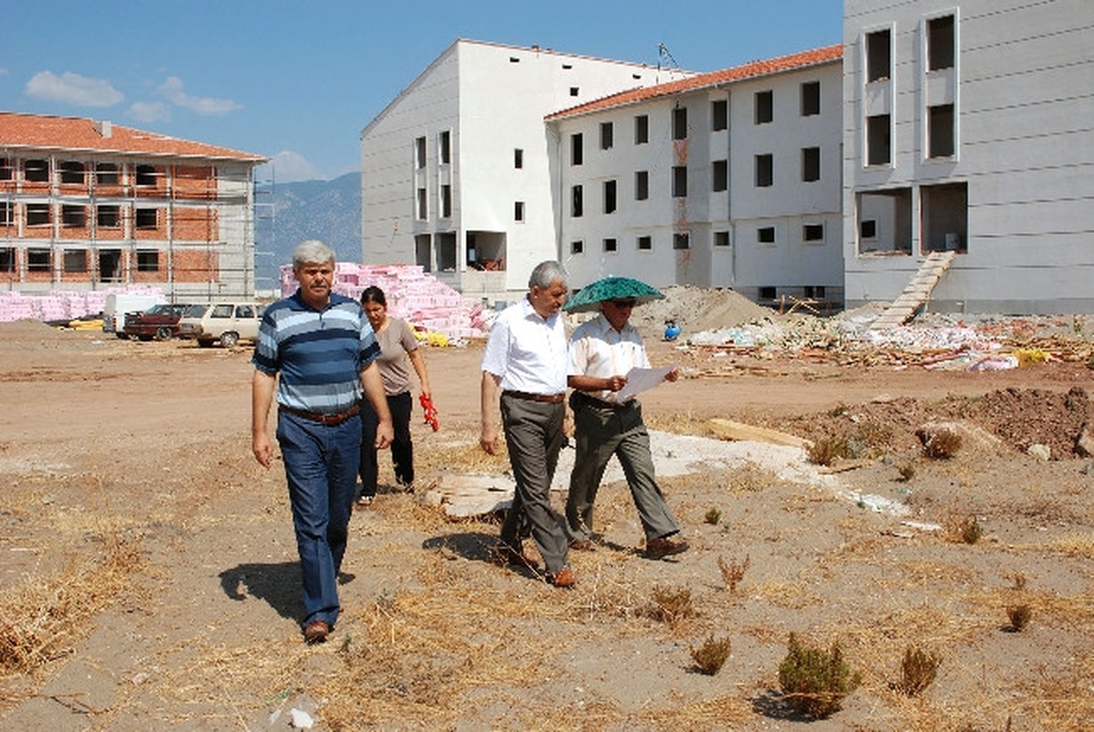 Çetinkaya, Otelcilik ve Turizm Meslek Lisesi\'nde İncelemede Bulundu