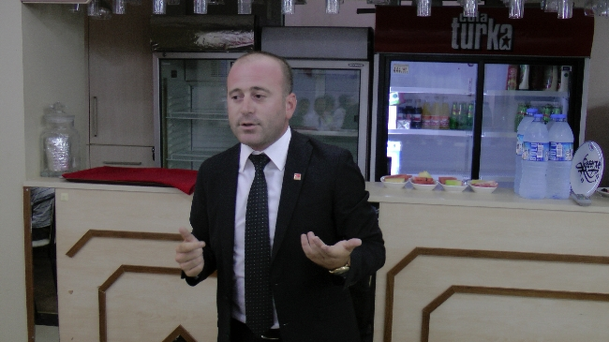 CHP Gençlik Kolları\'ndan Diğer Siyasi Parti Gençlik Kollarına İftar