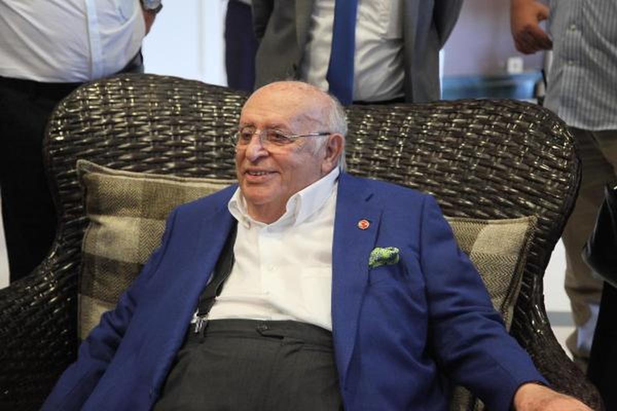 Demirel\'den Ergenekon Davası Yorumu