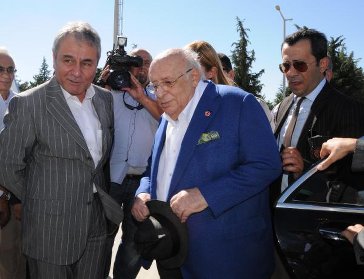 Demirel\'den Ergenekon Davası Yorumu: Bu Çok Konuşulacak