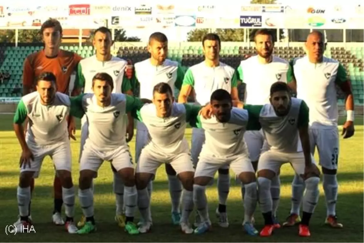 Denizlispor Hüseyin ve Berkay Can\'la Anlaşamadı