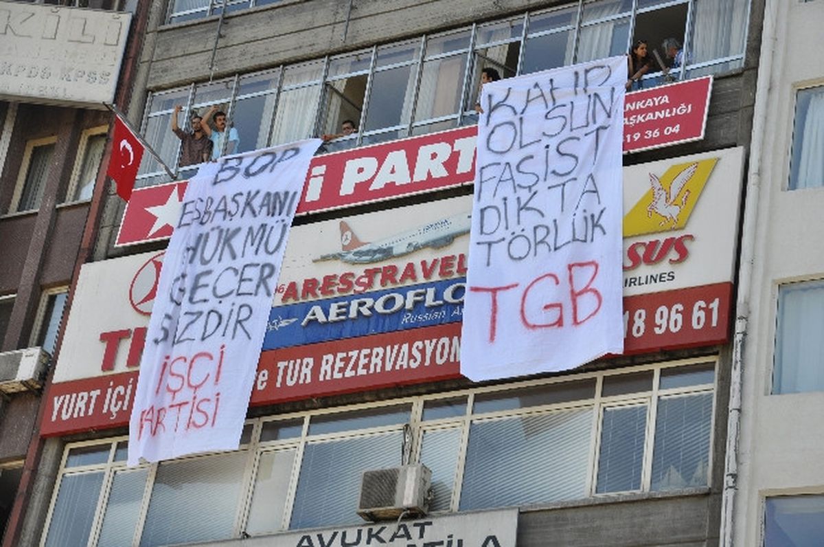 Ergenekon Davası Kararlarına Kızılay\'da Protesto