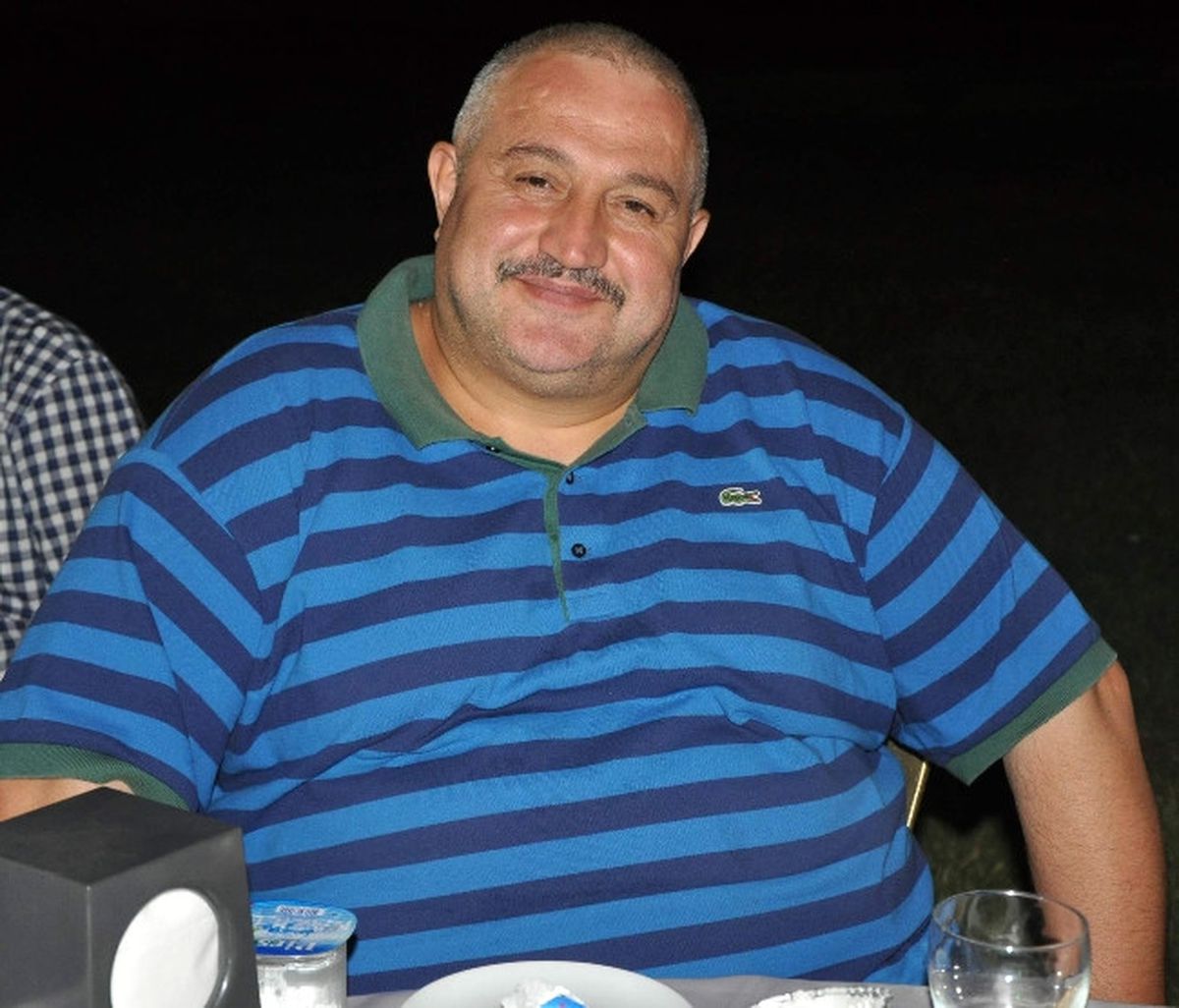 Hırsızlar Caminin Bağış Kasasını Çaldı