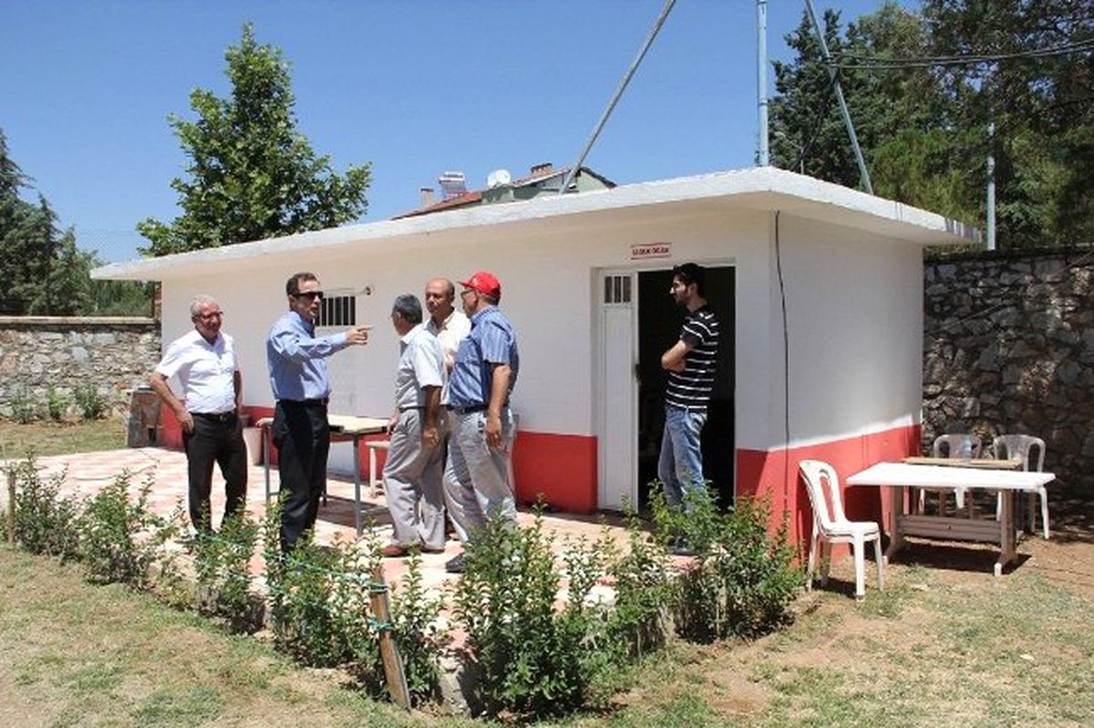 İbanoğlu Tavas Stadı\'nda İncelemelerde Bulundu