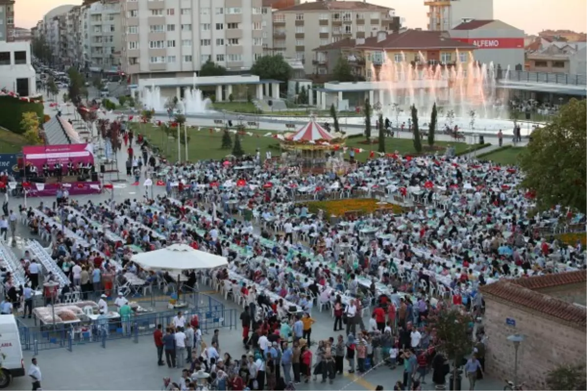 İşte Meydan İşte Ramazan!