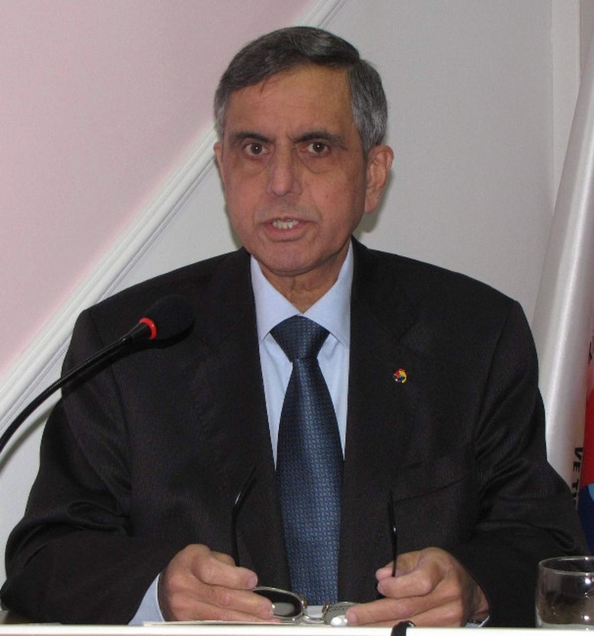 Koşmaz\'dan Açıklama