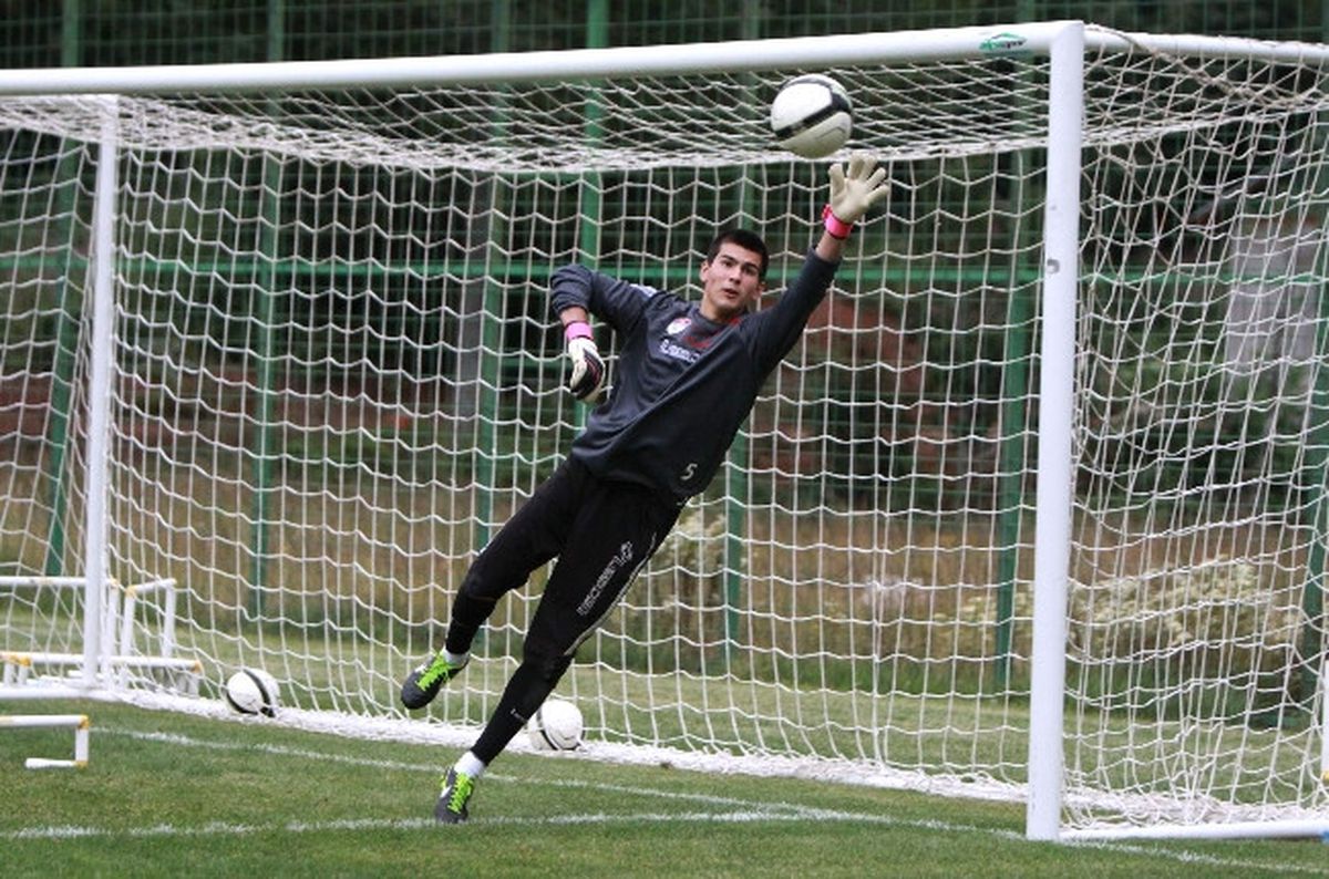 Murat Demir\'e U19 Milli Takımın\'dan Davet