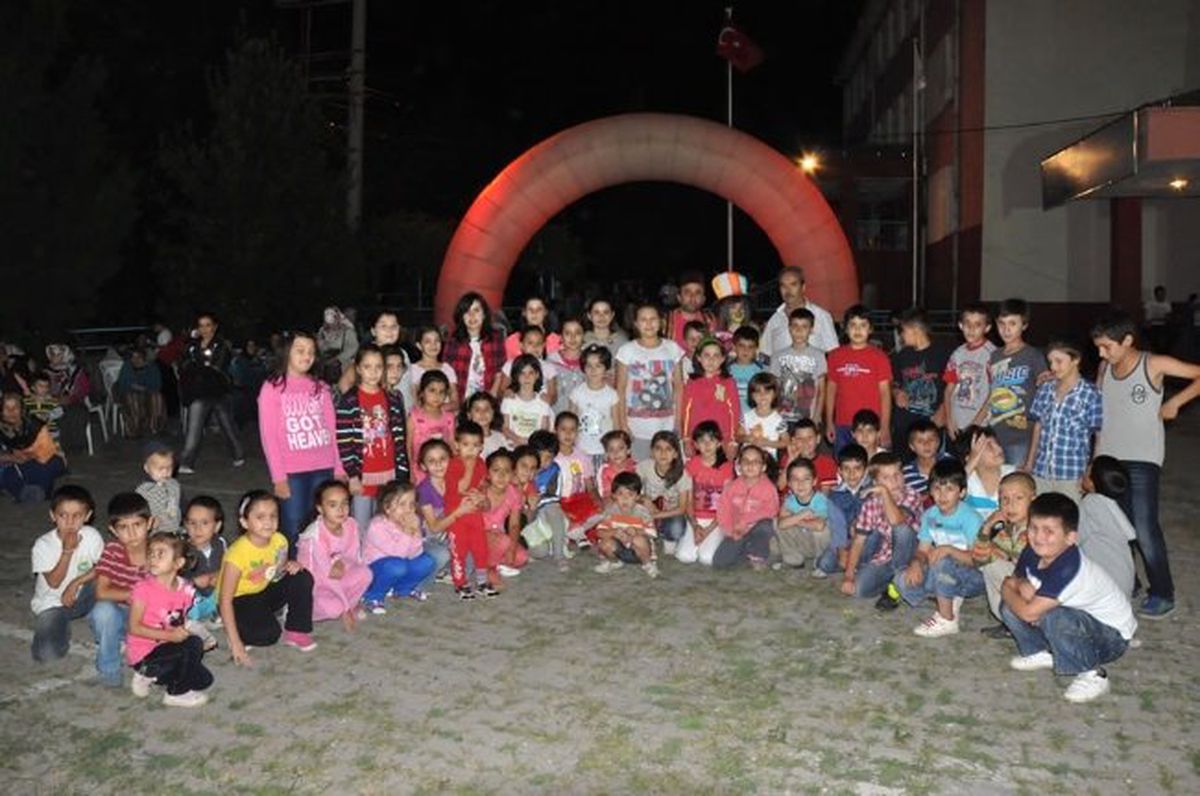 Ramazan Eğlencelerinin Son Durağı Kapullu Mahallesi Oldu