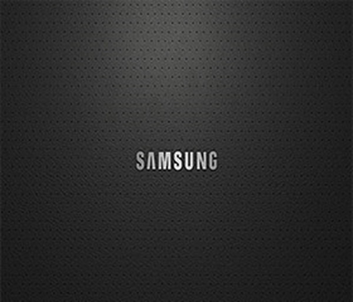 Samsung\'dan Galaxy Golden Geliyor