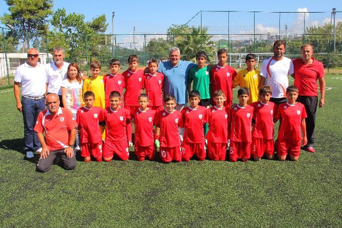 Samsunspor U-13 Takımı Ödüllendirildi