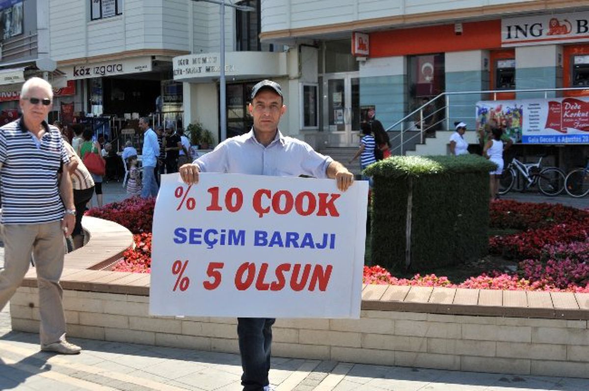 Seçim Barajını Protesto İçin Gökçe Barajına Yürüdü