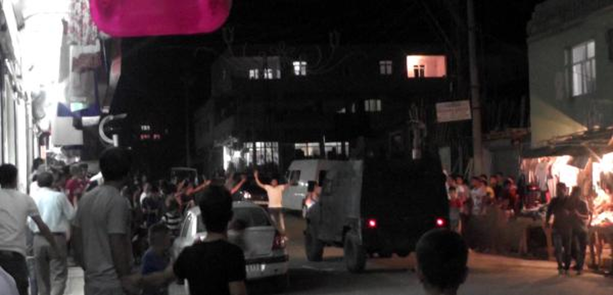 Silopi\'deki Suriye Protestosuna Polis Müdahalesi