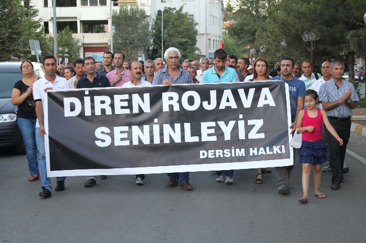KESK Üyeleri Tunceli\'de Suriye Olaylarını Protesto Etti