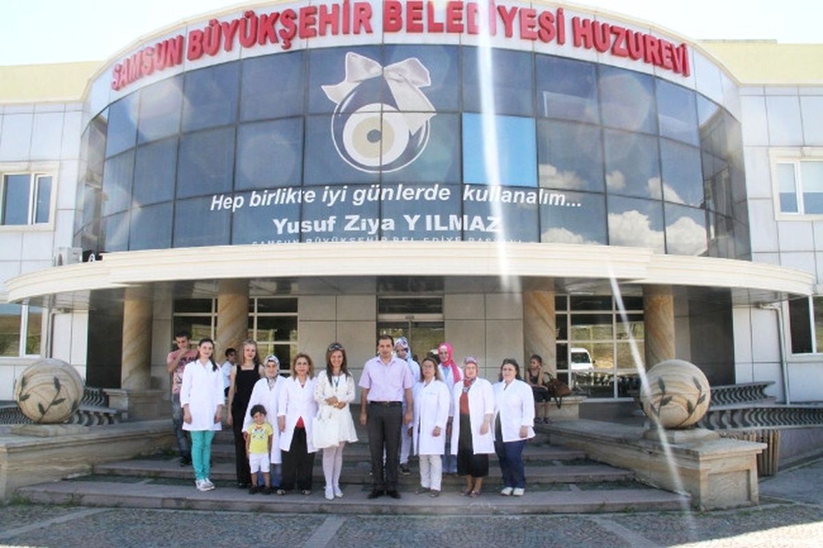 Yaşlılara Bayram Bakımı