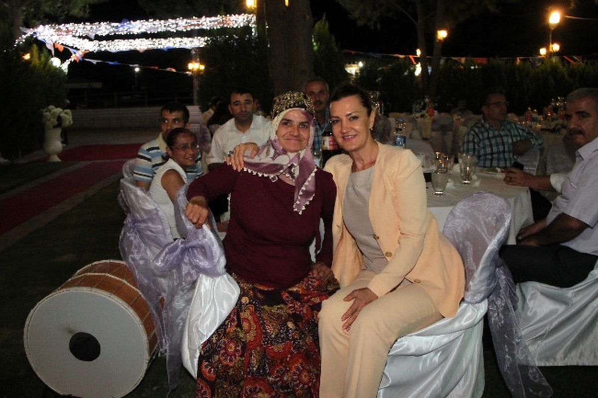 AK Parti Genel Başkar Yardımcısı Hotar, İftar Verdi