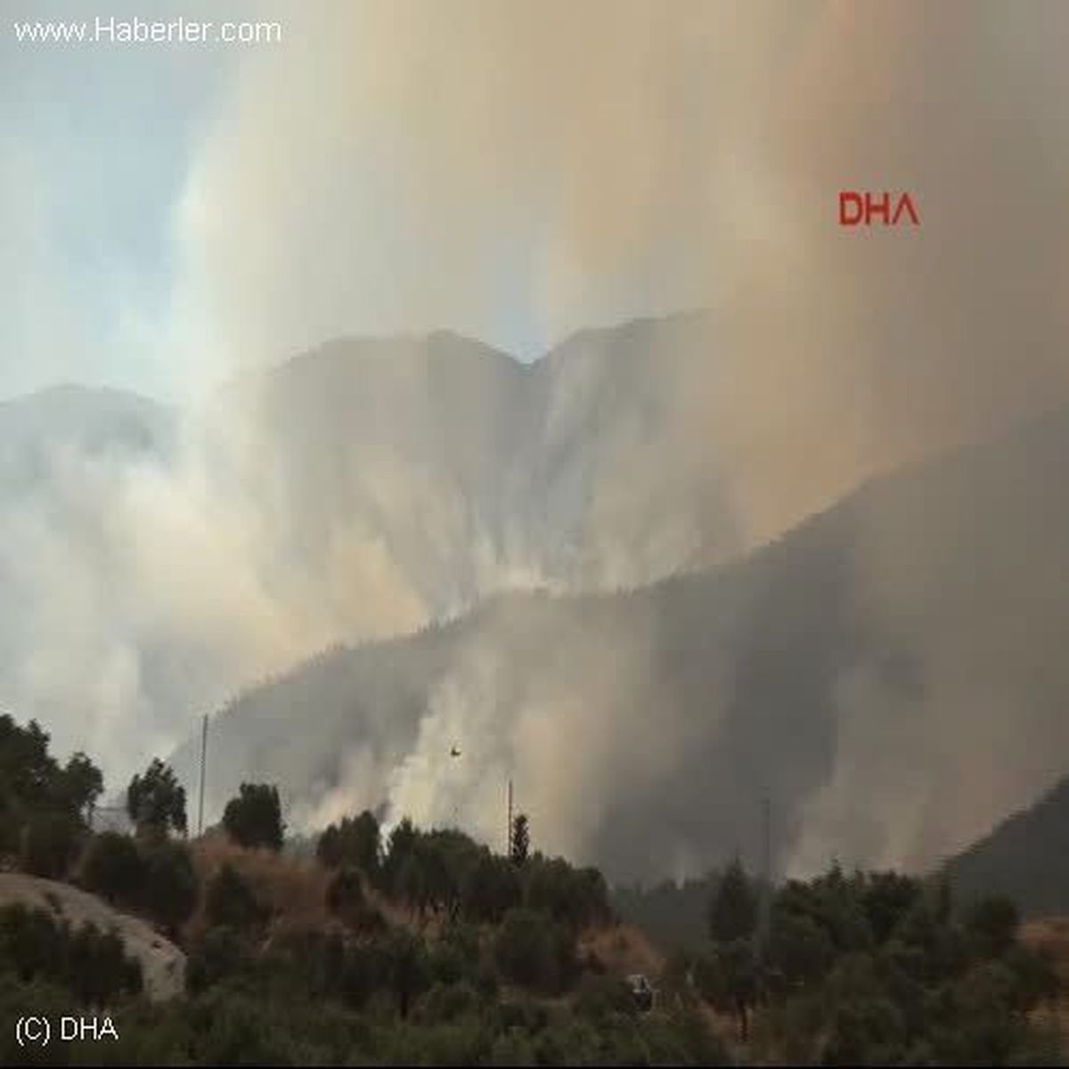 Antakya\'daki Orman Yangını Sürüyor