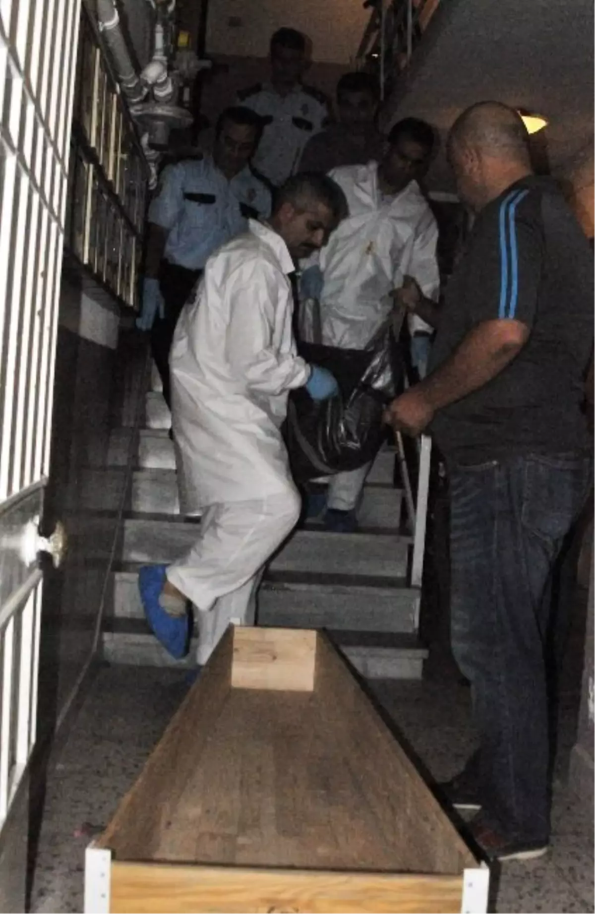 Arap Turist Bıçaklanarak Öldürüldü