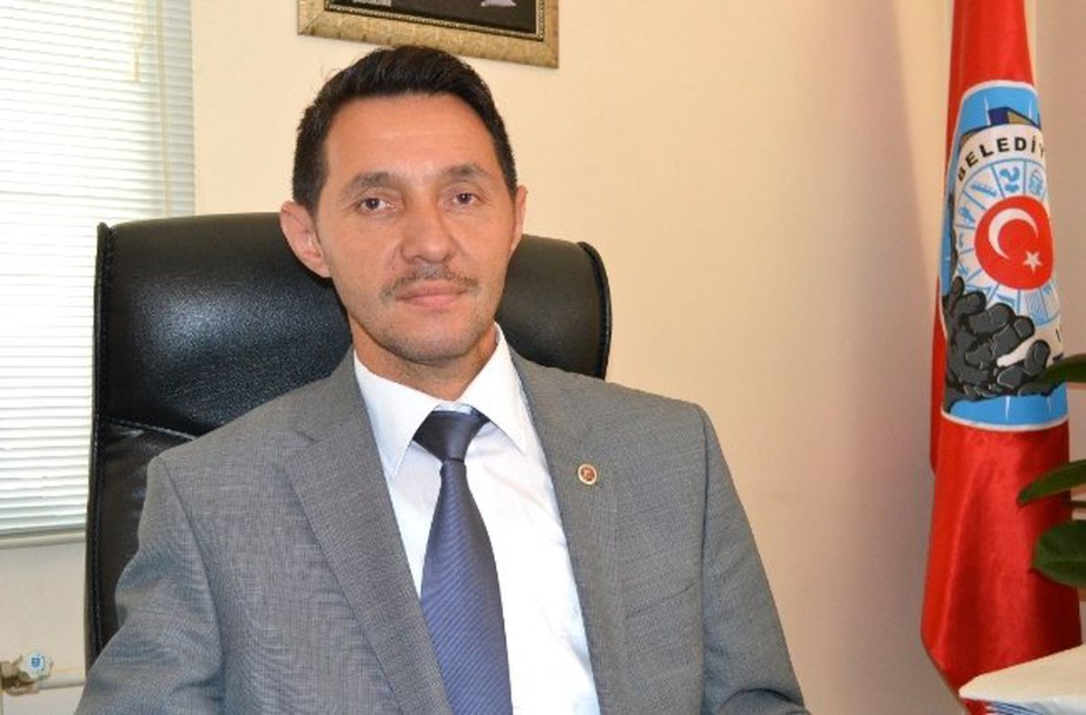Belediye İşçilerine Bayram İkramiyesi