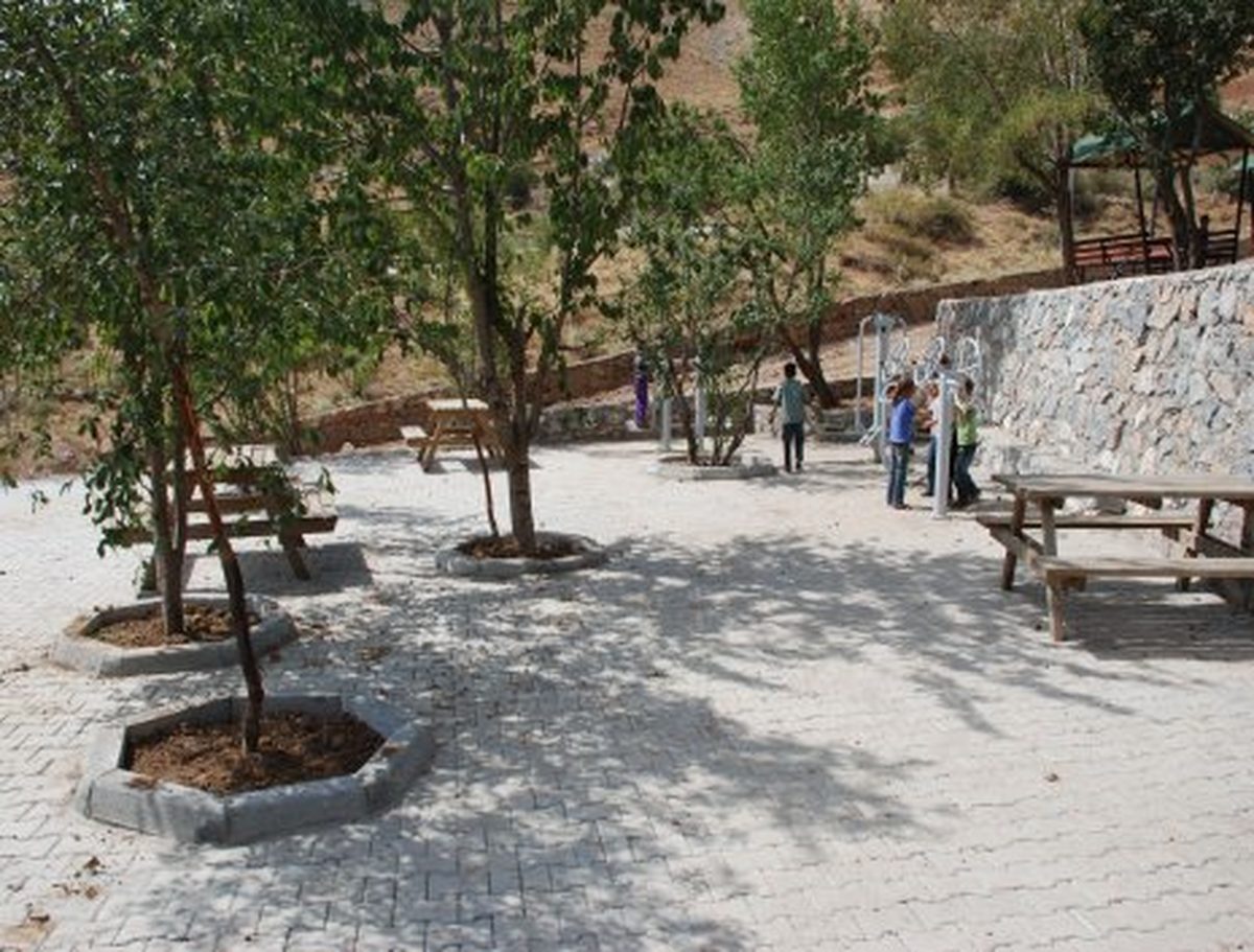 Bitlis\'te Park Yapım Çalışmaları Devam Ediyor