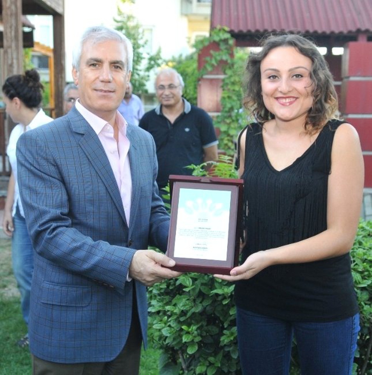 Başkan Bozbey Ödüllü Tiyatrocuları Kutladı