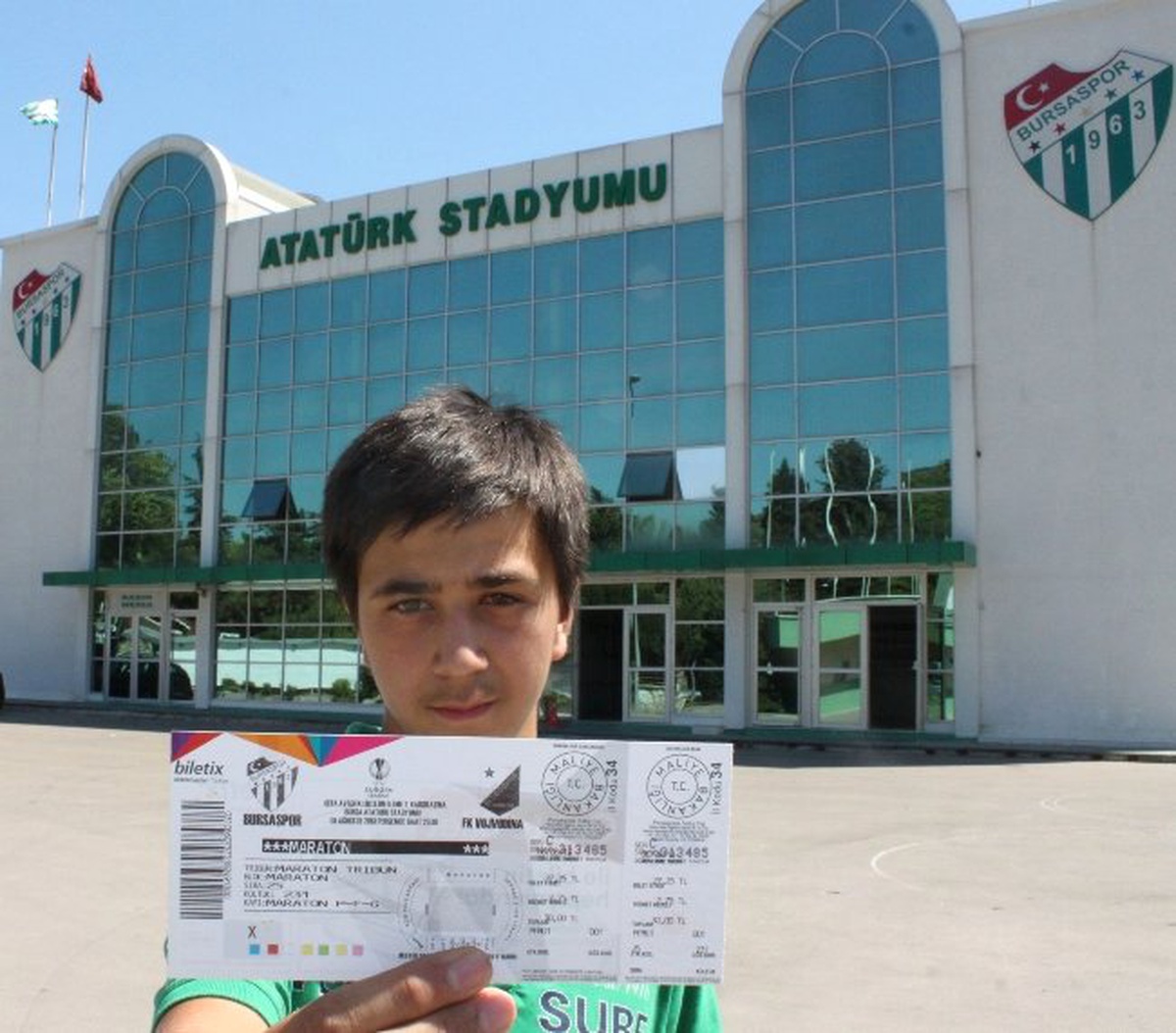 Bursaspor Taraftarı Çifte Bayram İstiyor