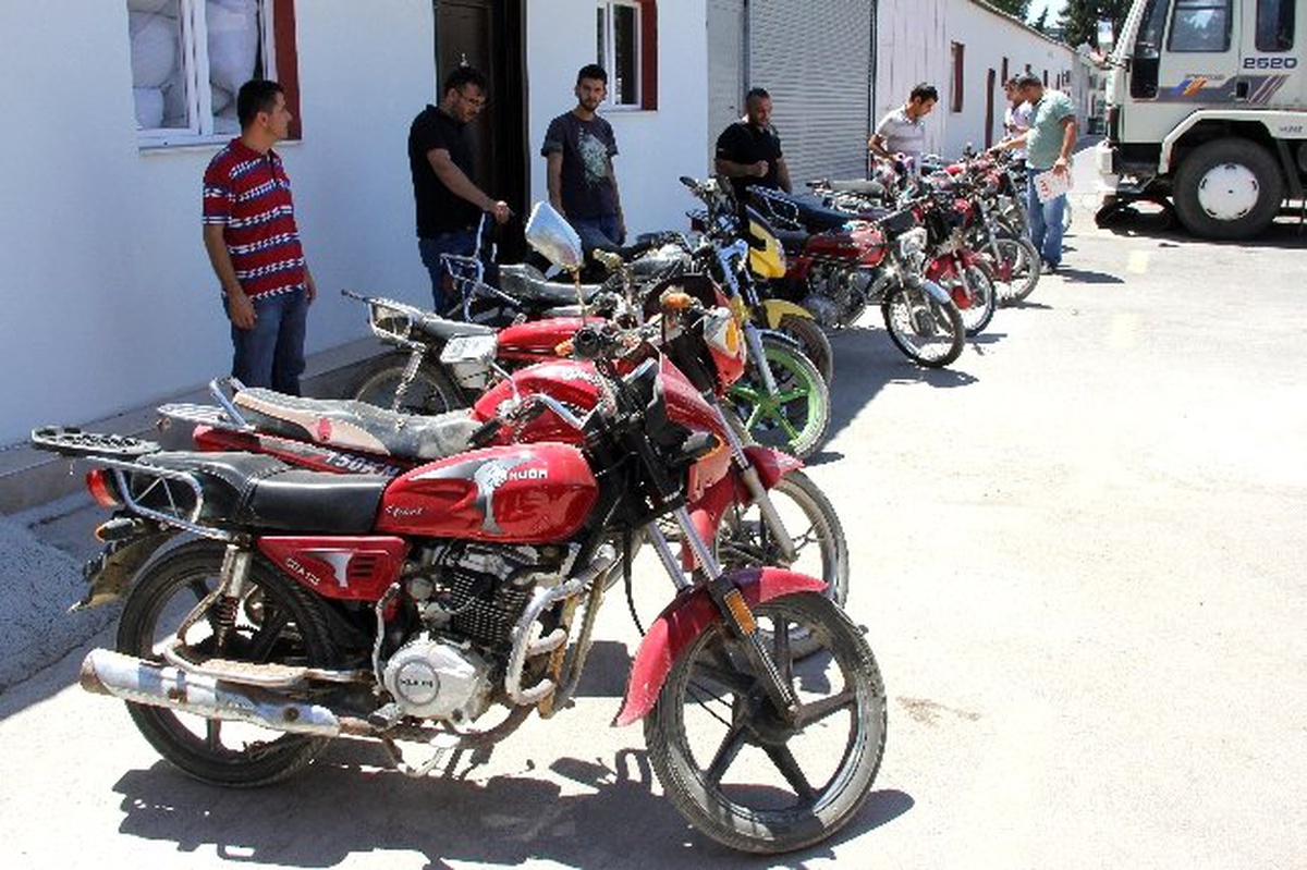 Çalıntı Motosikletler Sahiplerine Teslim Edildi