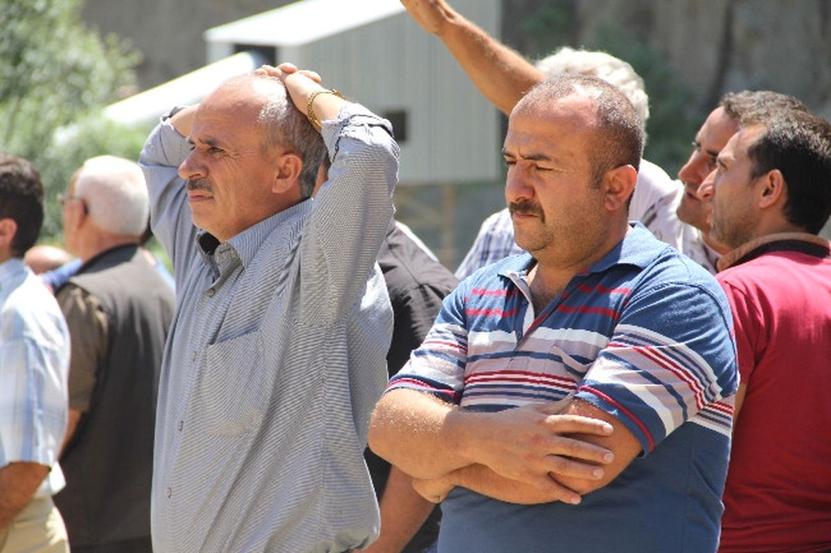 Göçük Altında Kalan İşçiyi Arama Çalışmaları Sürüyor
