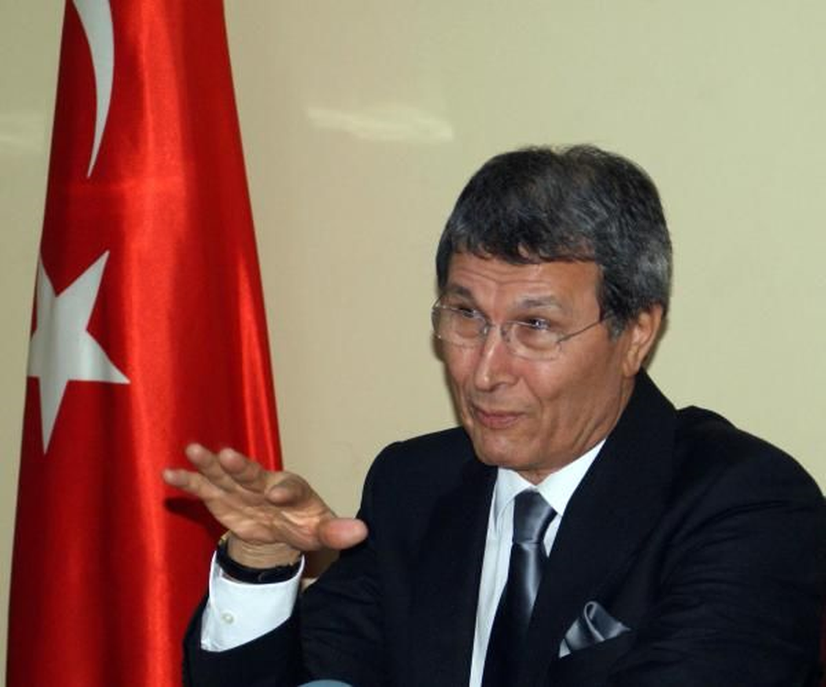 Halaçoğlu: Gül Ve Erdoğan İstifa Edip Yargılanmalı