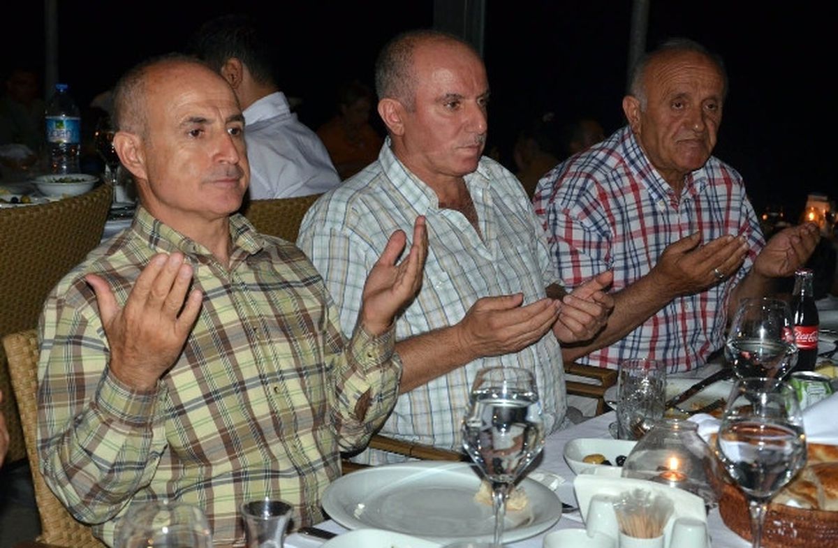 Hasan Akgün İmamlarla İftarda Buluştu