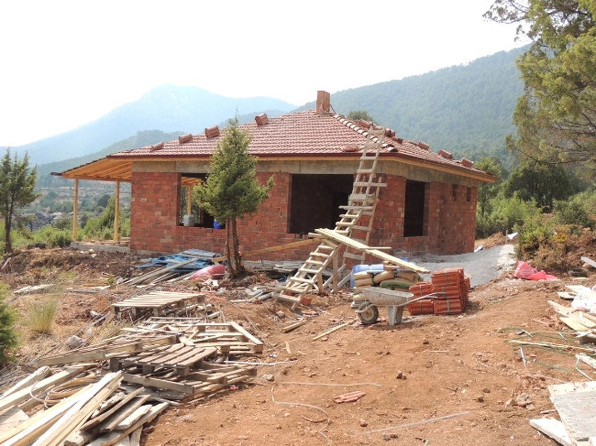 İki Köye Yangına İlk Müdahale Ekip Binası Yapılıyor