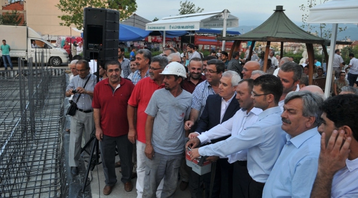 Işıktepe\'ye Sağlık Ocağı ve Sosyal Tesis İçin İlk Harç Konuldu