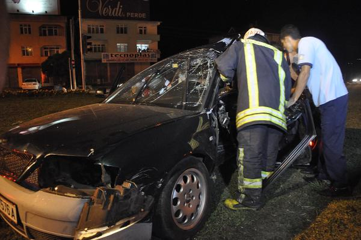 Kırmızı Işık İhlali: 14 Yaralı