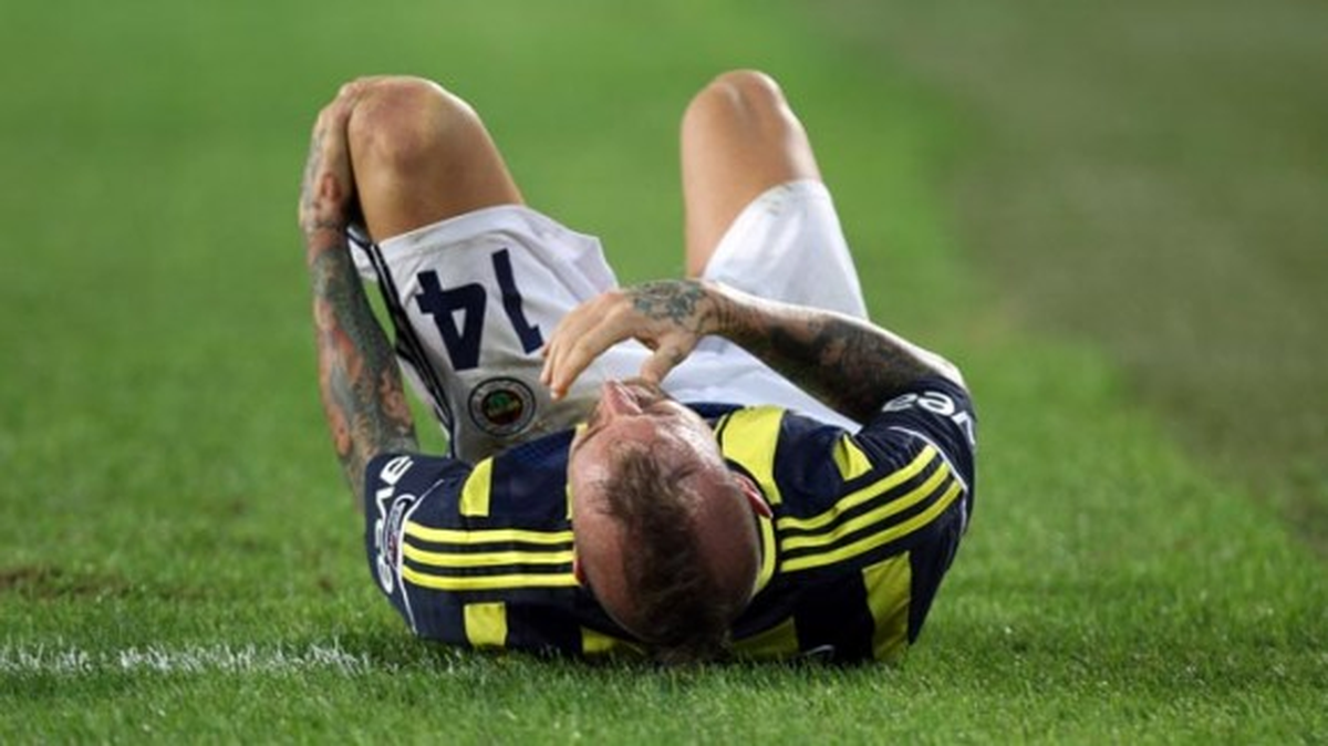 Meireles Maçı Tamamlayamadı