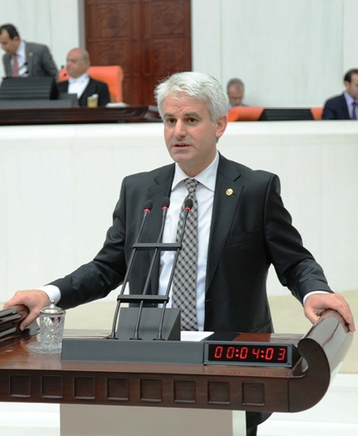AK Parti\'li Şahin Ramazan Bayramı\'nı