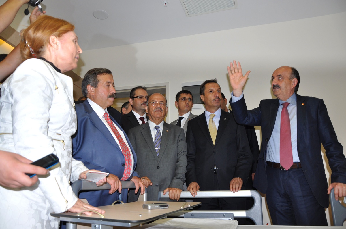 Sağlık Bakanı Müezzinoğlu Kırıkkale\'de Açıklaması