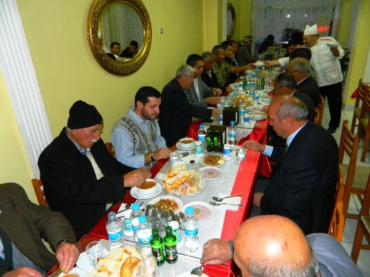 Şehit Aileleri ve Gaziler İftarda Buluştular