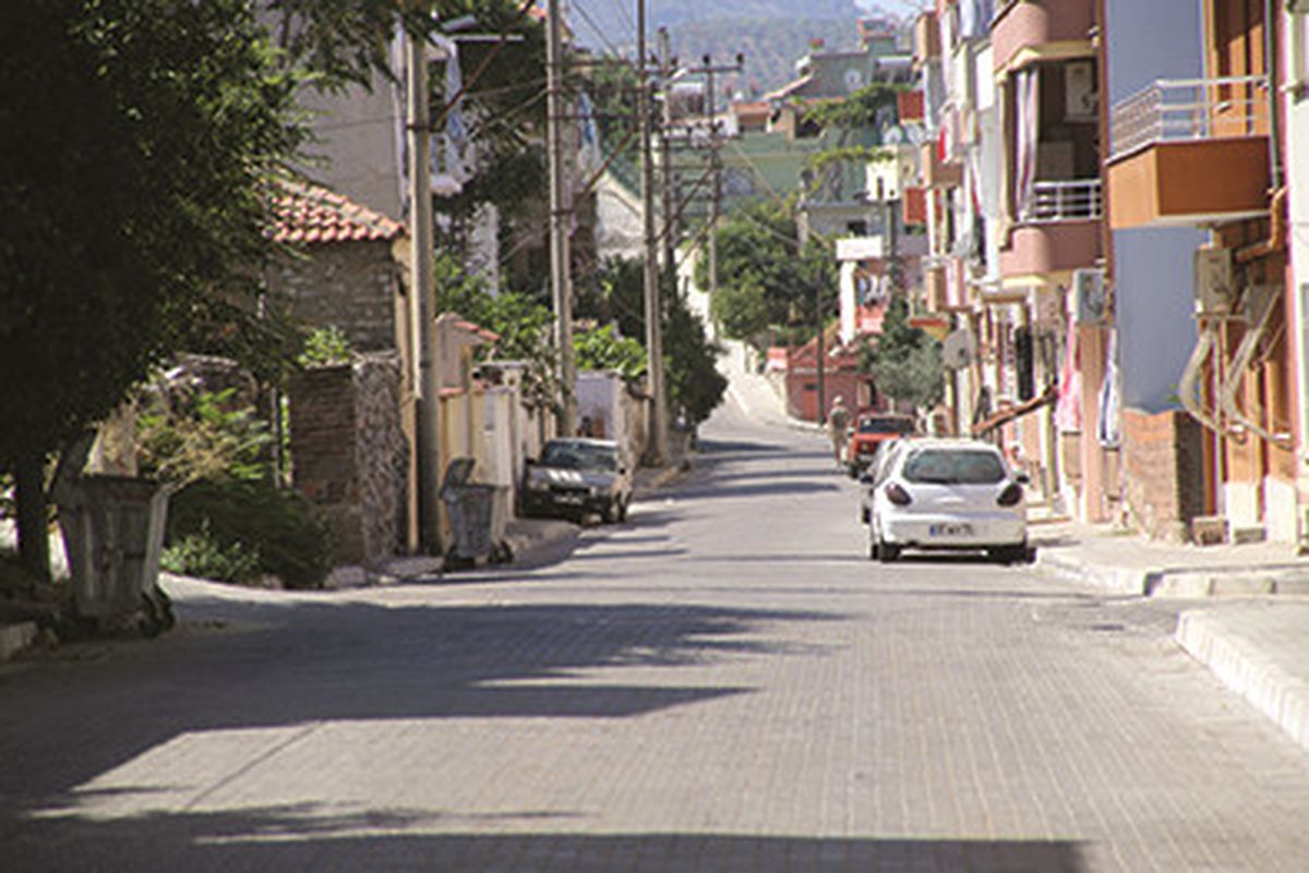 Selçuk\'un Sokakları Yenileniyor