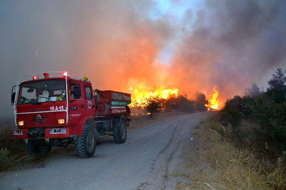 Sigara İzmariti 1 Ayda 67 Yangın Çıkardı