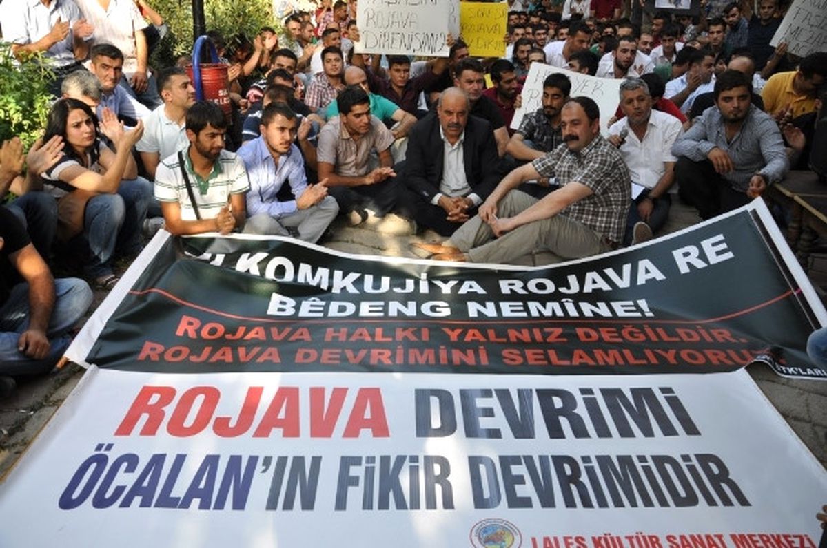 Silopi\'deki Stk\'lardan Suriye Protestosu
