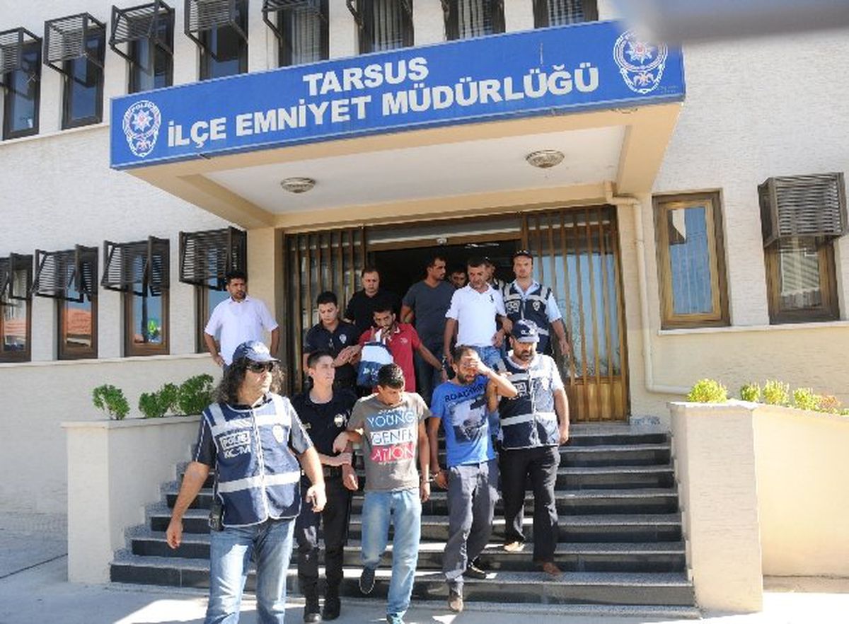 Tarsus Polisi Şanlıurfa\'da 398 Kilo Esrar Ele Geçirdi