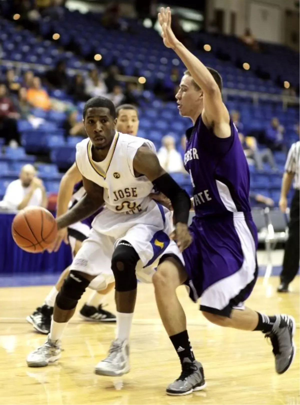 James Kinney Gelişim Koleji'ne Transfer Oldu