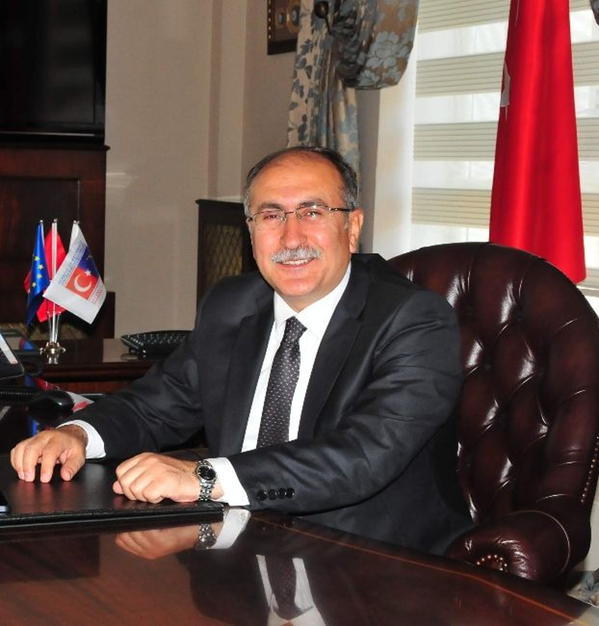 Vali Savaş, Bayram Kutlama Mesajı Yayımladı