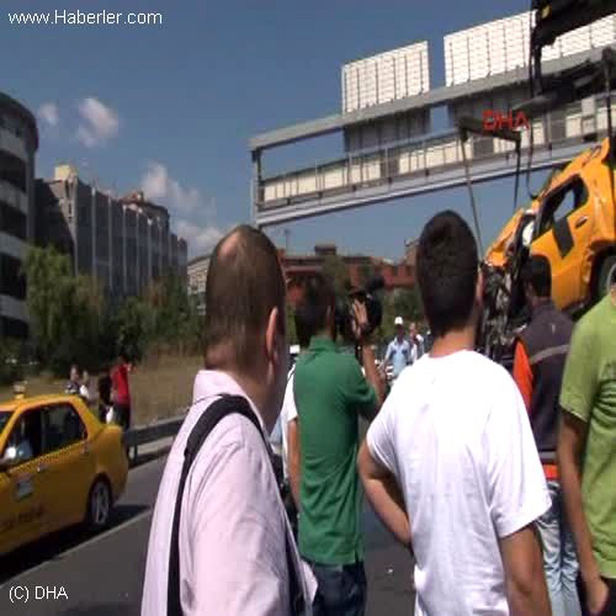 D-100\'de Feci Kaza: 1 Ölü, 1 Yaralı