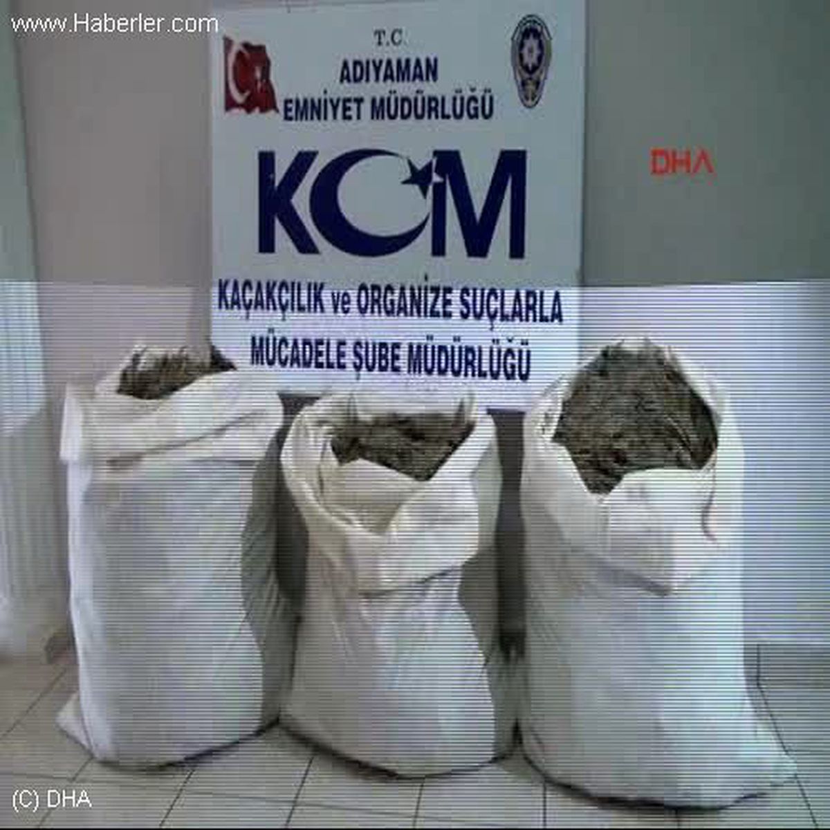 Adıyaman\'da 60 Kilo Esrara 3 Gözaltı