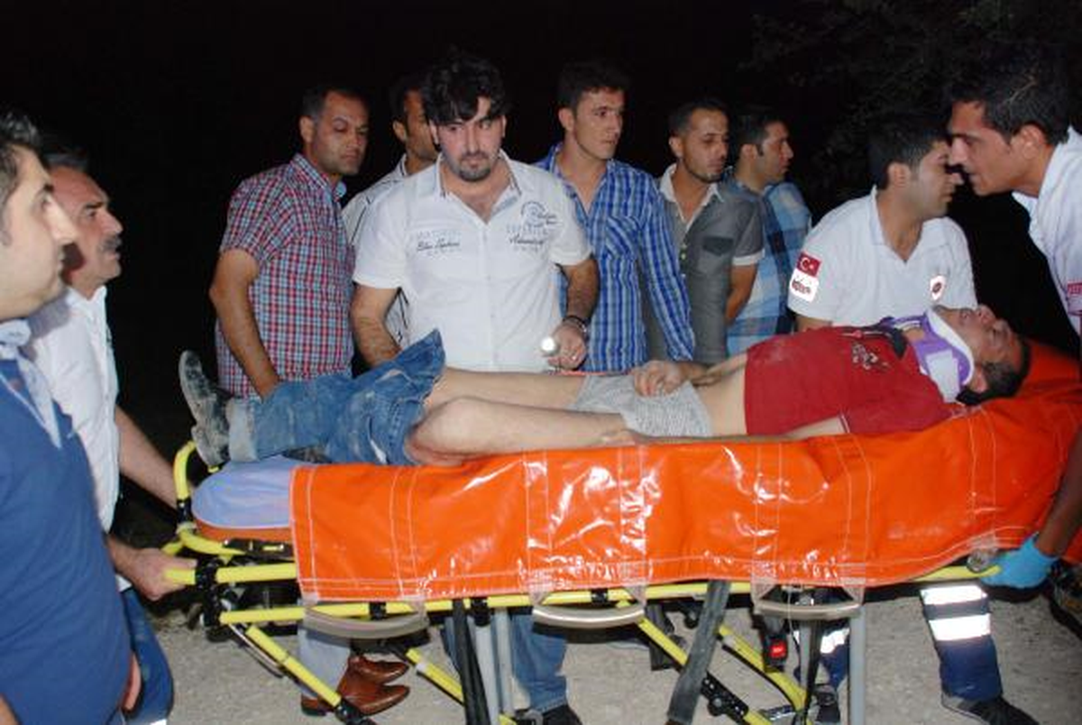 Ağaca Bağladığı Kemerle Ölmek İstedi
