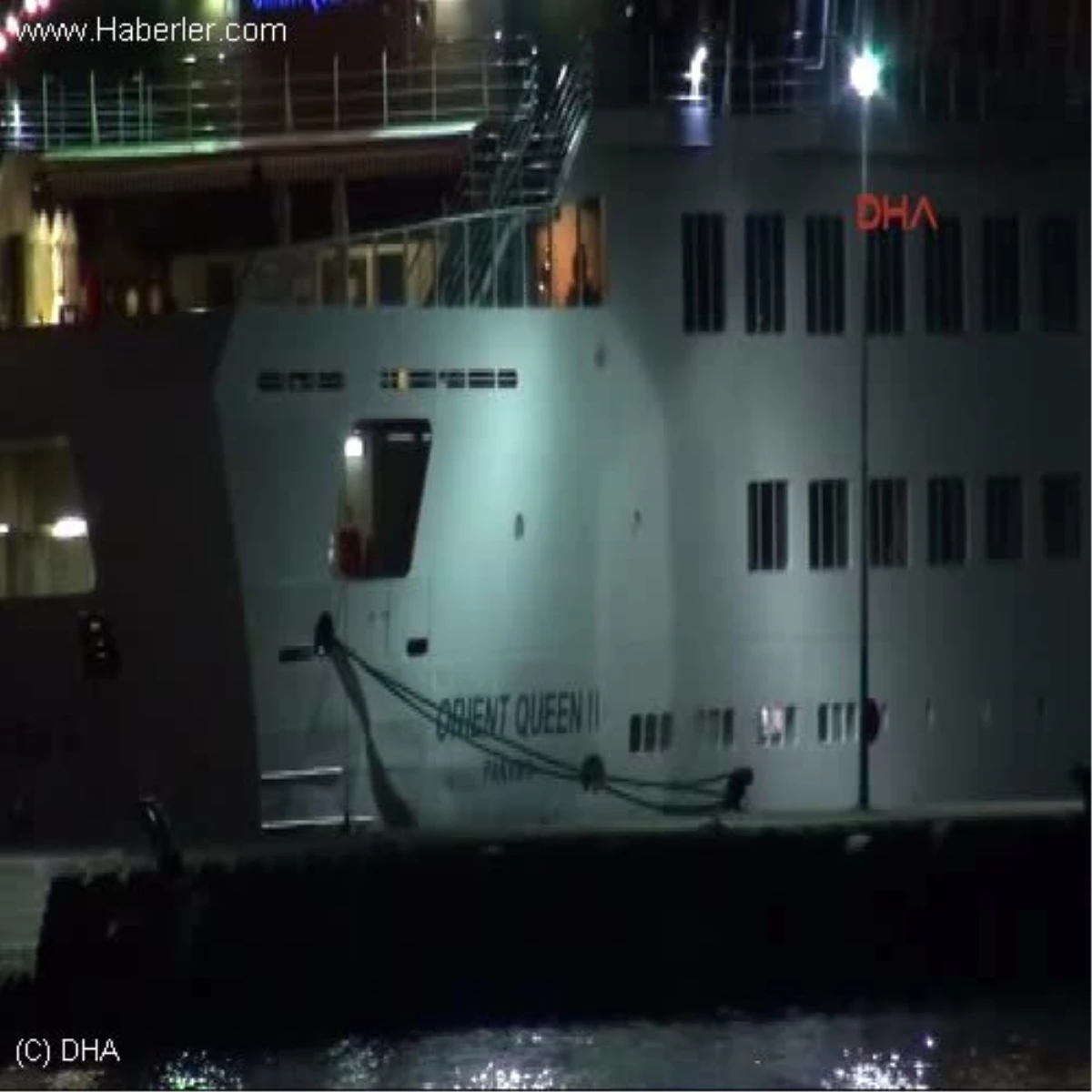 Alanya Lüks Yolcu Gemisinin Alanya Limanı\'ndan Ayrılmasına, Borcu Yüzünden İzin Verilmedi