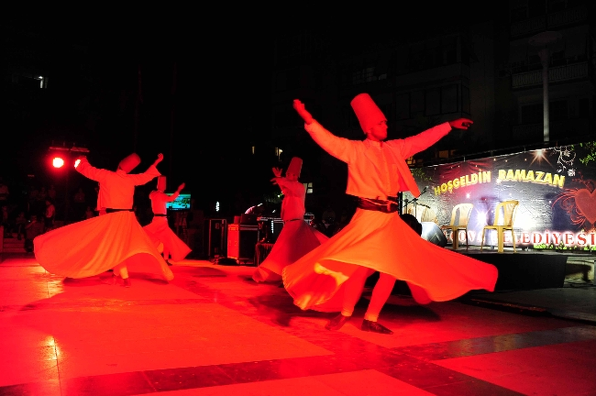 Balçova\'da Ramazan\'a Muhteşem Veda