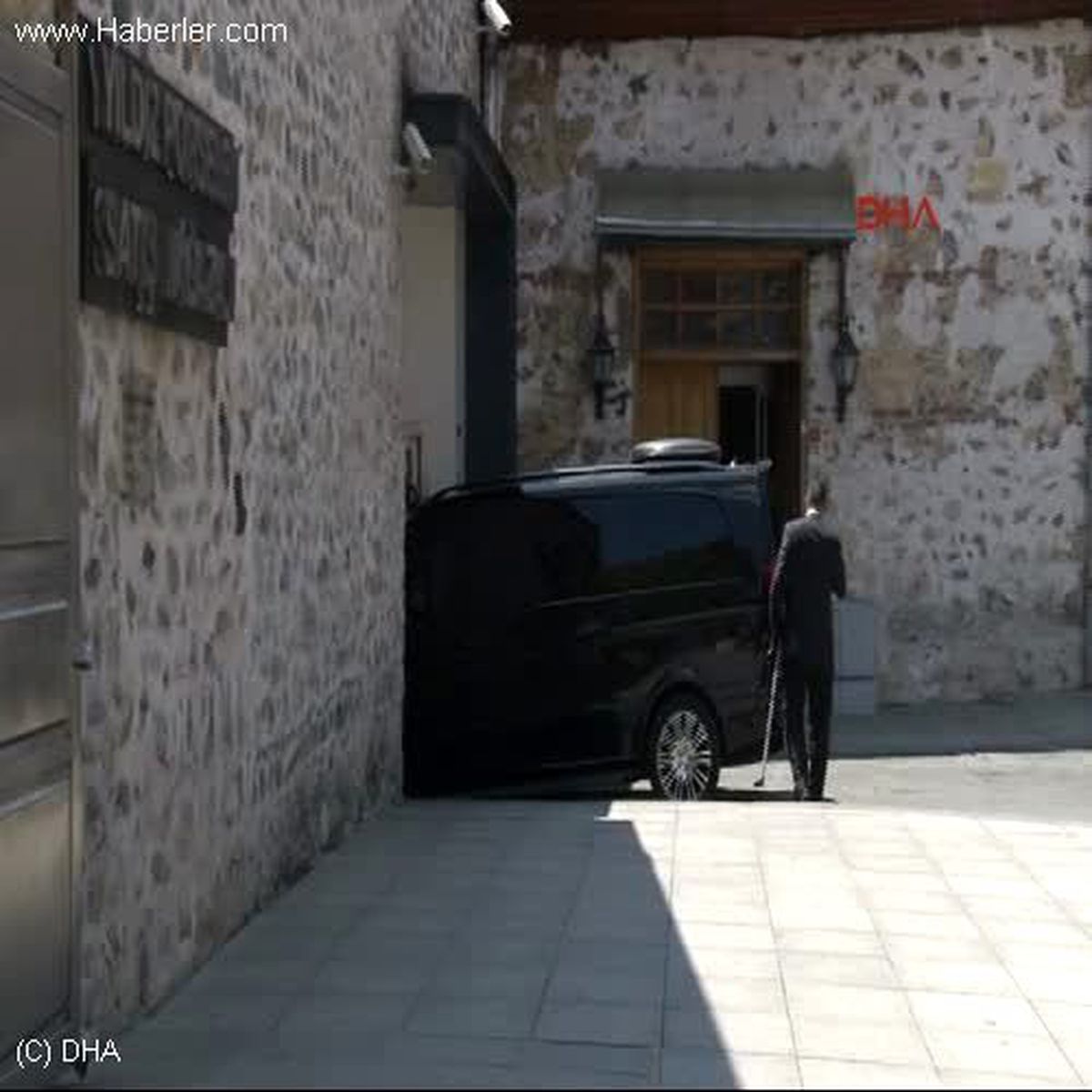 Başbakan Erdoğan Çalışma Ofisine Geçti